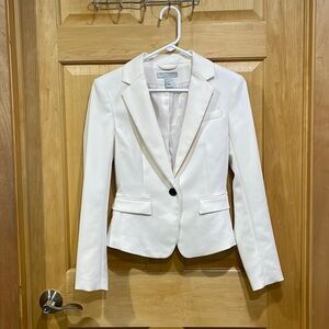 H & M cream  one button blazer size 4 buttons at cuff